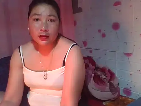 Snapshot of Adbe5 chatting on 03-21-26, 06:29 Adbe5 online show from 03-21-26, 06:29