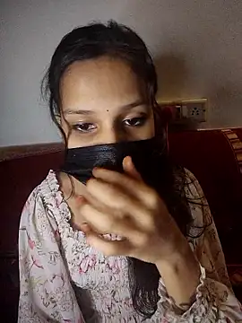 Pinkki-Age18 online show from 01-13-26, 08:47