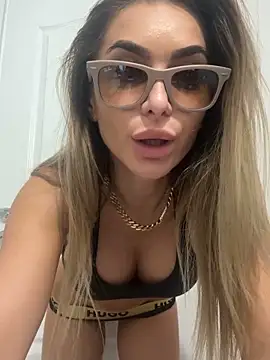 KaseyQuinn  online show from 09-09-25, 08:41