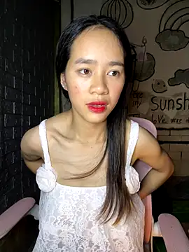 TiNa 04 online show from 09-17-25, 09:22