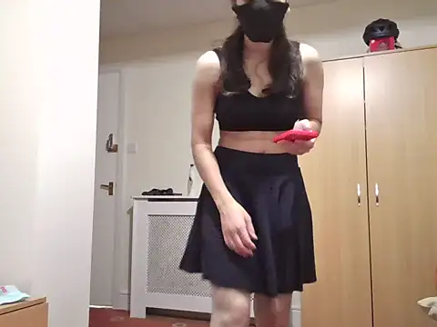 Snapshot of BobtailFormal chatting on 12-03-25, 09:02 BobtailFormal online show from 12-03-25, 09:02