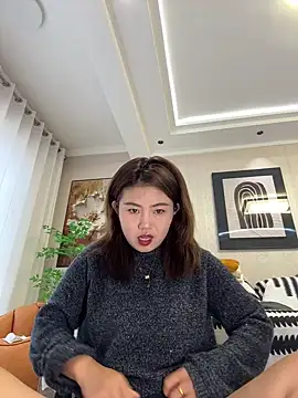 Snapshot of feifei_521 chatting on 10-22-25, 01:17 feifei 521 online show from 10-22-25, 01:17