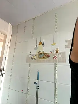 Snapshot of feifei_521 chatting on 11-07-25, 05:51 feifei 521 online show from 11-07-25, 05:51