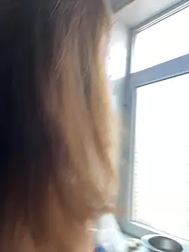 Snapshot of feifei_521 chatting on 11-09-25, 05:50 feifei 521 online show from 11-09-25, 05:50