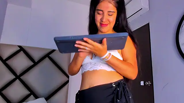 Lucy-23 online show from 03-27-26, 05:02