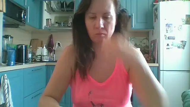 ALICAINWONDERLAND online show from 03-25-26, 11:27