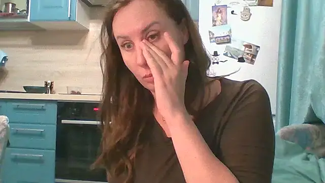 ALICAINWONDERLAND online show from 04-02-26, 05:43