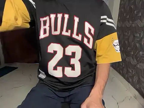 coupleyug online show from 04-19-26, 10:47