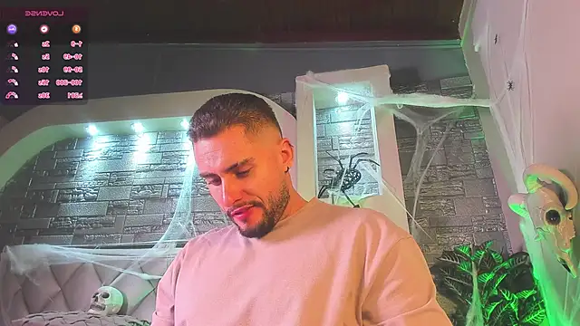 dominic de luca online show from 10-19-25, 02:45