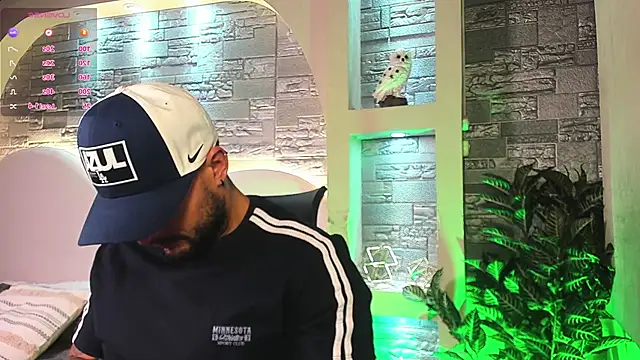 dominic de luca online show from 11-04-25, 03:27