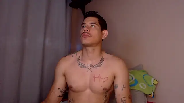 Snapshot of Jffer_sLHom chatting on 04-03-26, 07:34 Jffer sLHom online show from 04-03-26, 07:34