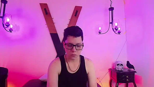 Snapshot of SpencerMontgomery chatting on 11-26-25, 08:54 SpencerMontgomery online show from 11-26-25, 08:54