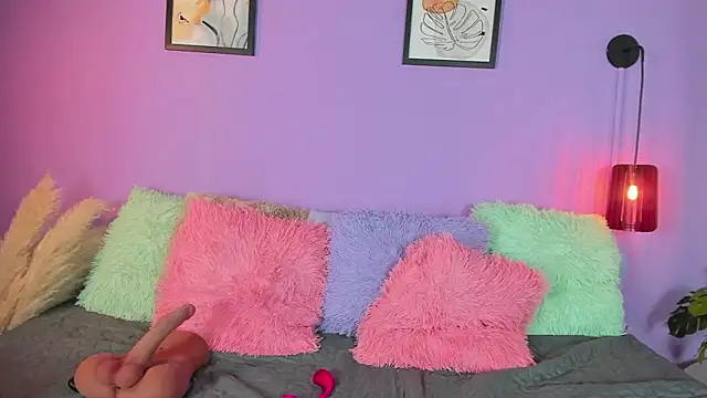 Snapshot of Matias_skinny chatting on 02-26-26, 08:41 Matias skinny online show from 02-26-26, 08:41