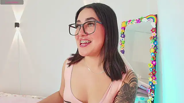 justonecute online show from 09-29-25, 02:49