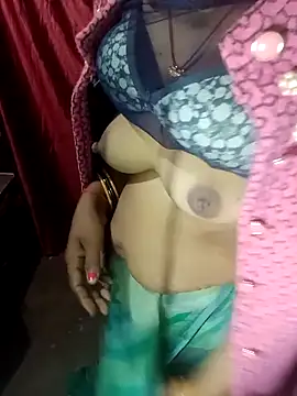 Snapshot of Sonam9696 chatting on 11-14-25, 07:12 Sonam9696 online show from 11-14-25, 07:12