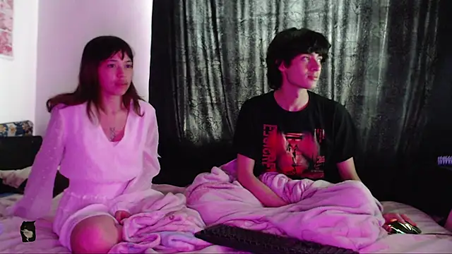 MixiPeach online show from 01-14-26, 12:33