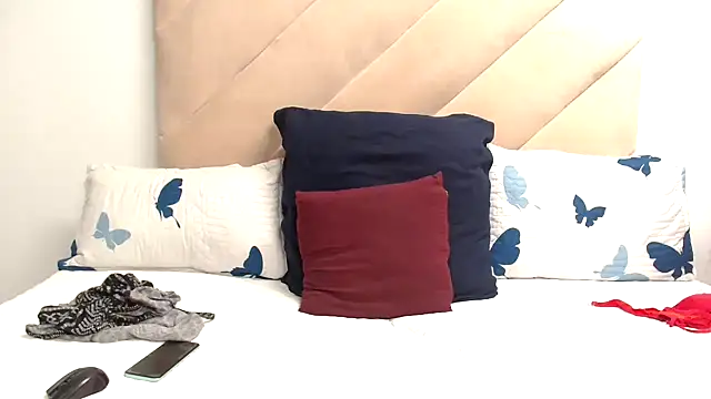 Snapshot of XXBUBBLYBARBIEXX chatting on 10-22-25, 06:40 XXBUBBLYBARBIEXX online show from 10-22-25, 06:40