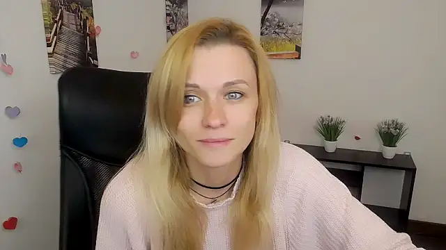 Snapshot of PeppyMia chatting on 10-12-25, 07:07 PeppyMia online show from 10-12-25, 07:07