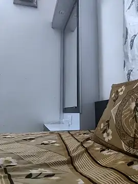 Snapshot of fckboy987 chatting on 10-16-25, 06:20 fckboy987 online show from 10-16-25, 06:20