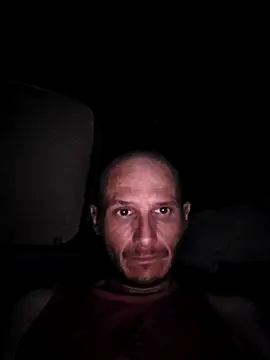 Snapshot of Romance32 chatting on 11-19-25, 12:54 Romance32 online show from 11-19-25, 12:54