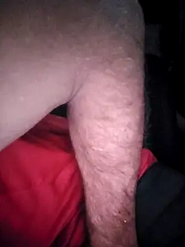 Snapshot of Romance32 chatting on 01-15-26, 04:50 Romance32 online show from 01-15-26, 04:50