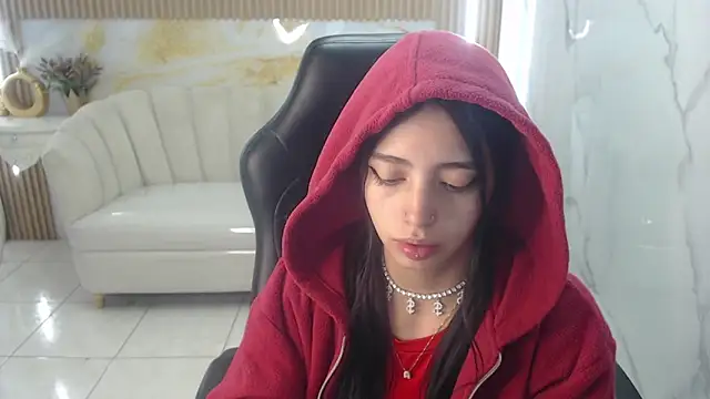 Snapshot of alehp_rose_s chatting on 04-25-26, 12:52 alehp rose s online show from 04-25-26, 12:52
