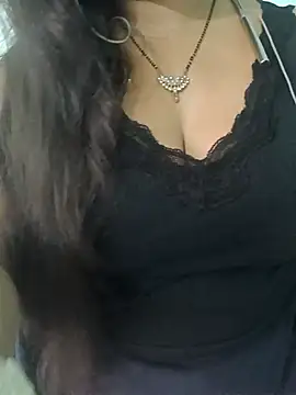 Snapshot of Anjali-bhabhi chatting on 04-09-26, 06:19 Anjali-bhabhi online show from 04-09-26, 06:19