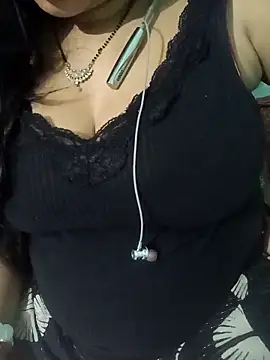Snapshot of Anjali-bhabhi chatting on 04-09-26, 06:24 Anjali-bhabhi online show from 04-09-26, 06:24