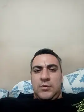 Snapshot of Gavo123 chatting on 05-06-26, 05:03 Gavo123 online show from 05-06-26, 05:03