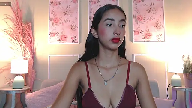 Snapshot of MilkyLally chatting on 01-08-26, 11:56 MilkyLally online show from 01-08-26, 11:56