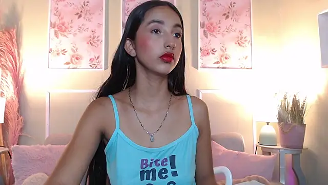 Snapshot of MilkyLally chatting on 01-10-26, 11:56 MilkyLally online show from 01-10-26, 11:56