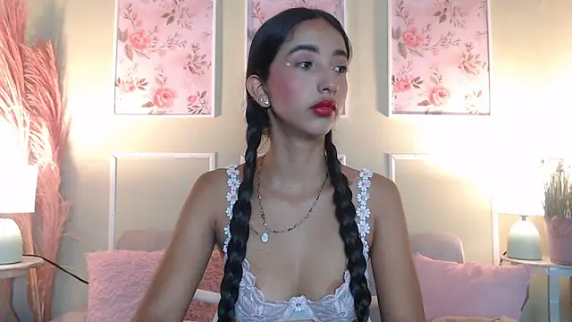 Snapshot of MilkyLally chatting on 01-14-26, 11:49 MilkyLally online show from 01-14-26, 11:49