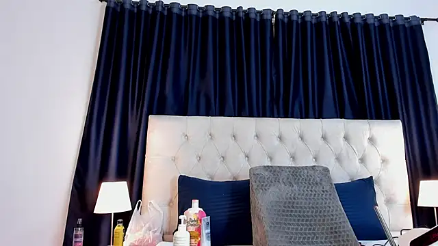 cristhi esterling online show from 10-23-25, 12:37