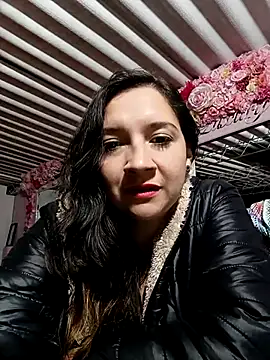 Agatha bellucci  online show from 10-01-25, 01:22