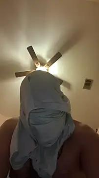 ForeignStrip31 online show from 12-22-25, 08:39