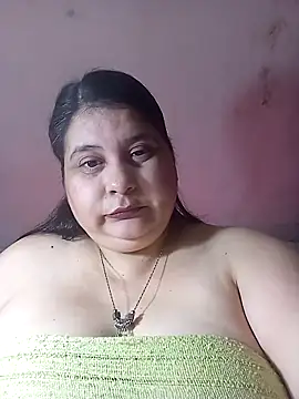 Snapshot of Ayma1983 chatting on 09-22-25, 04:53 Ayma1983 online show from 09-22-25, 04:53