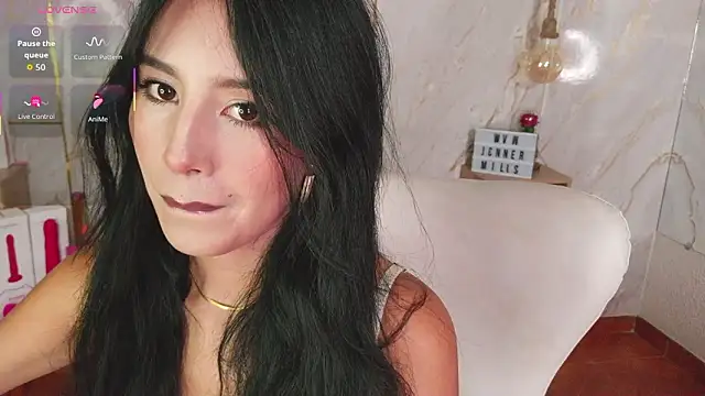 Miss Charlottet online show from 03-13-26, 11:55