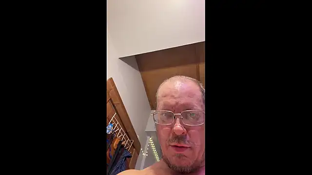 Pussyismyfavoritetaste online show from 12-23-25, 12:52