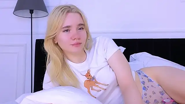 ANNABELLE LU online show from 10-30-25, 02:35