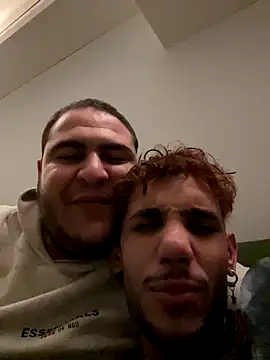 Snapshot of Lapatrona_ chatting on 12-03-25, 01:57 Lapatrona online show from 12-03-25, 01:57