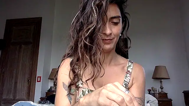 venuslibre online show from 06-01-26, 01:46