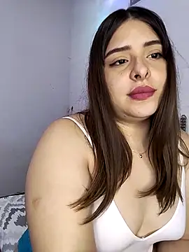 Nahomy cm online show from 09-10-25, 10:10