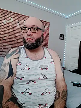 unknown man69 online show from 10-22-25, 06:51