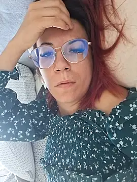 Snapshot of Anayssa_ chatting on 09-16-25, 10:27 Anayssa online show from 09-16-25, 10:27