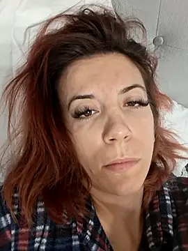 Snapshot of Anayssa_ chatting on 09-27-25, 07:52 Anayssa online show from 09-27-25, 07:52