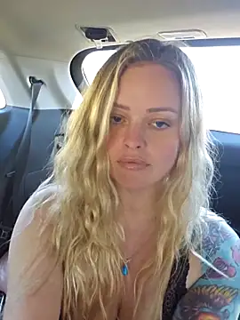 Snapshot of Bridgette03 chatting on 01-17-26, 06:40 Bridgette03 online show from 01-17-26, 06:40