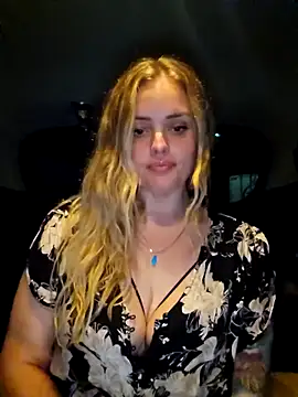 Snapshot of Bridgette03 chatting on 02-19-26, 10:33 Bridgette03 online show from 02-19-26, 10:33