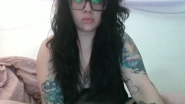 GypsyMamacita online show from 06-21-26, 08:11
