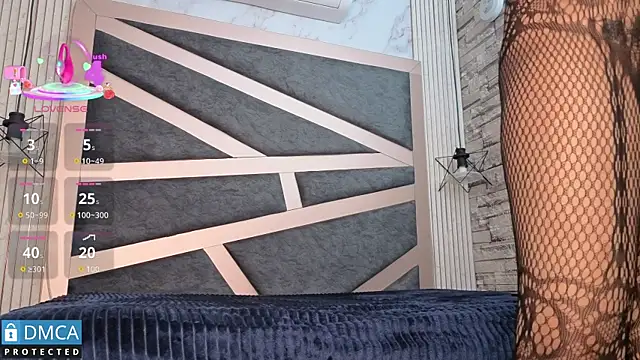 Snapshot of Clhoee_ chatting on 11-17-25, 03:34 Clhoee online show from 11-17-25, 03:34