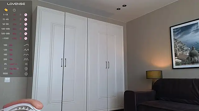 brightrays    online show from 06-07-26, 01:43
